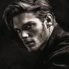 Dominic Sherwood Celebrity Diamond Painting