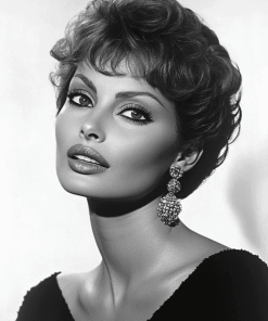 Sophia Loren Black and White Diamond Painting